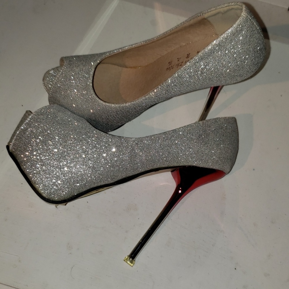 Size 7 stiletto